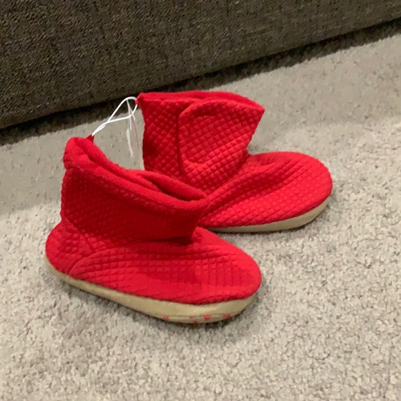 Old Navy Other - Brand New Old Navy toddler unisex red slippers